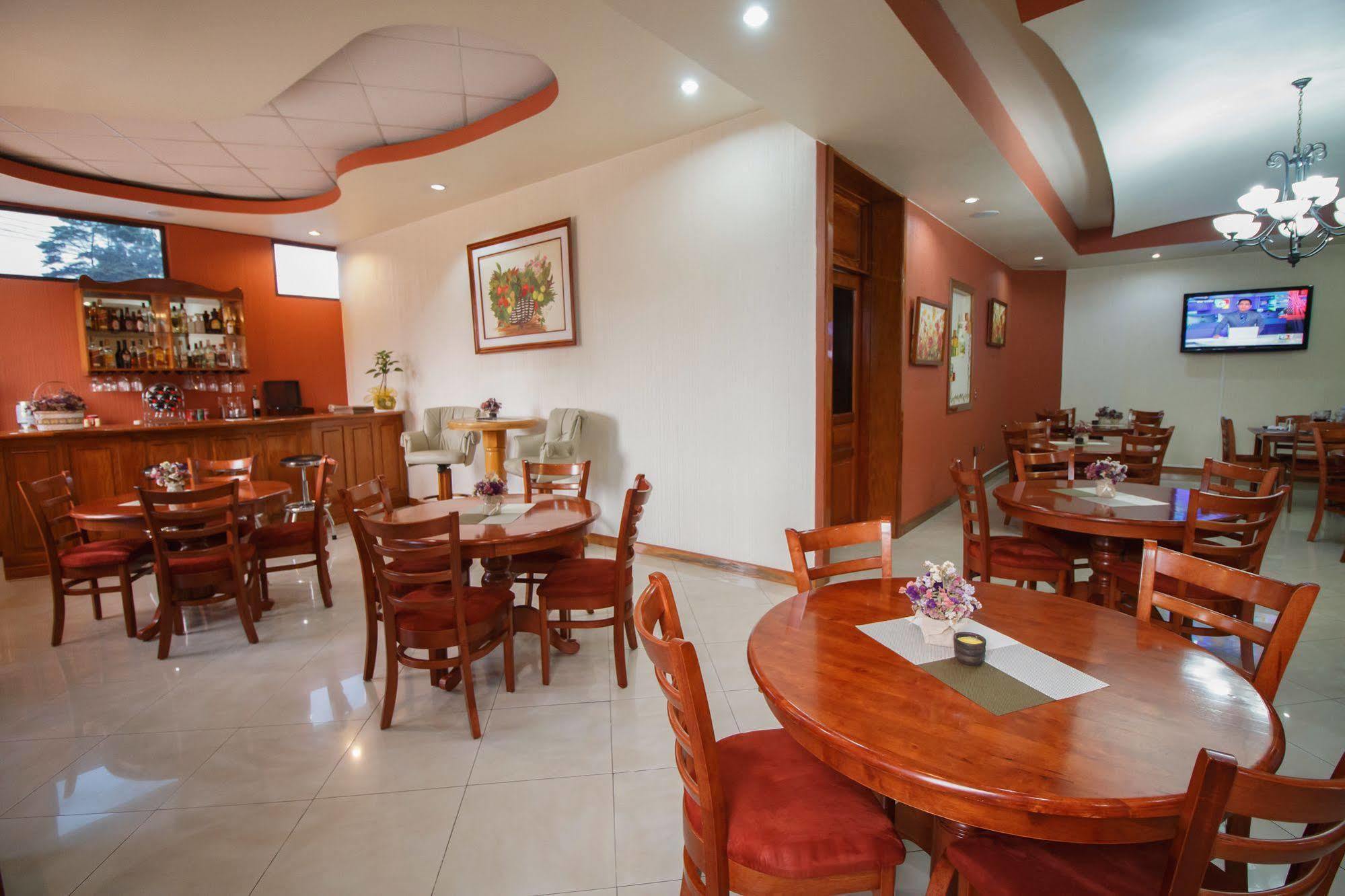 Olintepeque Hotel Anna Inn מראה חיצוני תמונה