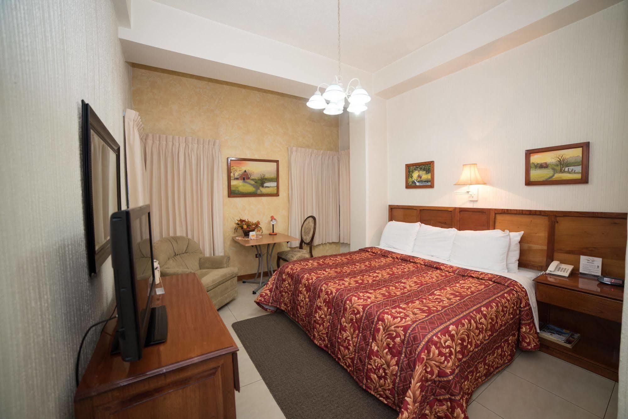 Olintepeque Hotel Anna Inn מראה חיצוני תמונה