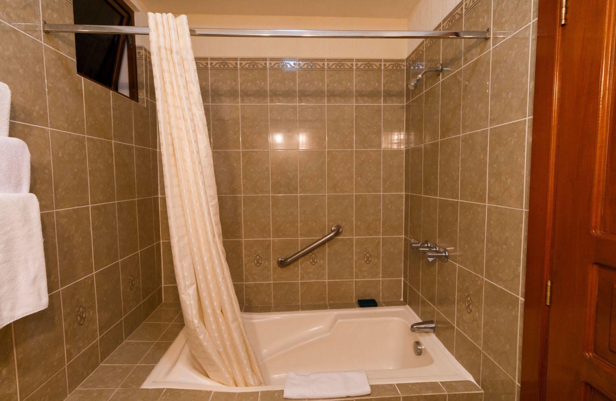 Olintepeque Hotel Anna Inn מראה חיצוני תמונה